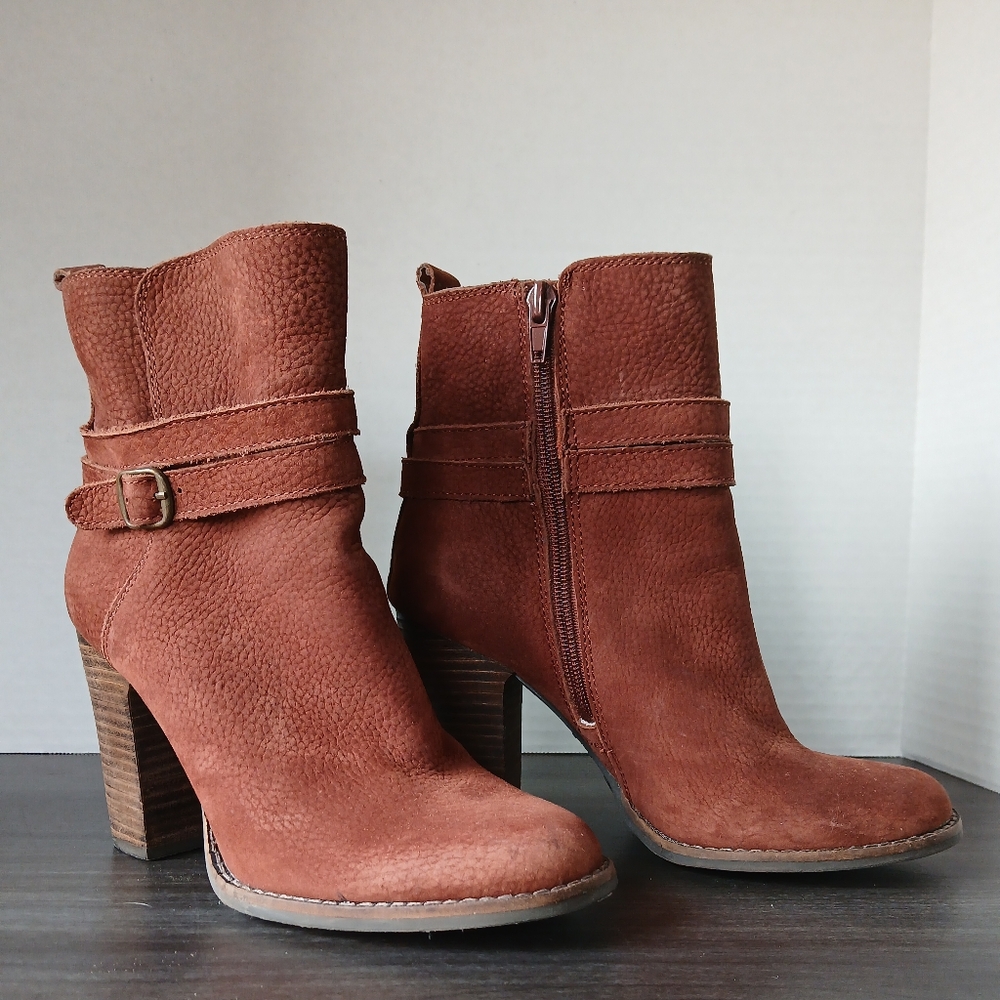 Lucky  Brand Boots. Only worn 1 time beautiful suede Boots...just in time for Fa
